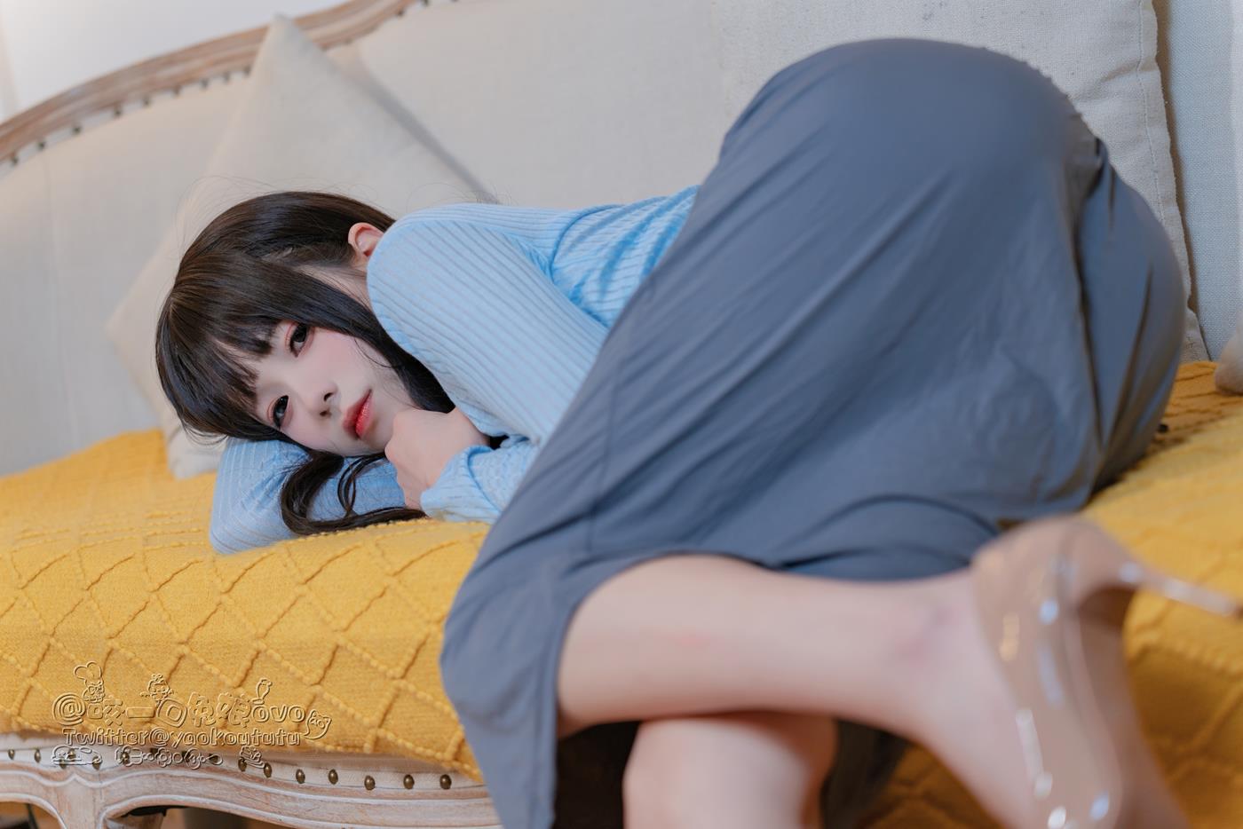 图片[10]-网紅博主@咬一口兔娘(黏黏团子兔) 吉他妹妹[13P] – 速更版-美库