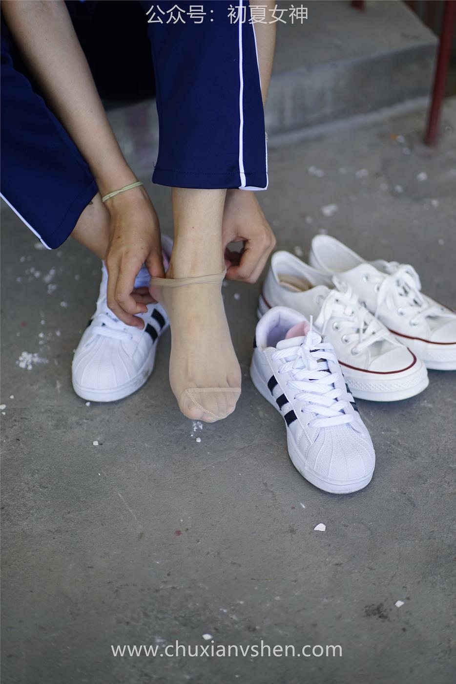 图片[33]-初夏女神 NO.027 点点 旧梦青春[172P] – 速更版-美库