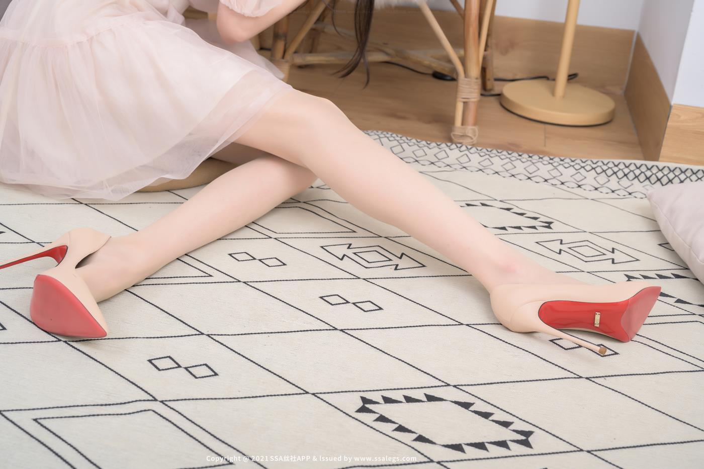 图片[82]-[SSA丝社]超清写真 NO.764 模特团团的肉色油亮开裆丝袜（上）[124P] – 速更版-美库