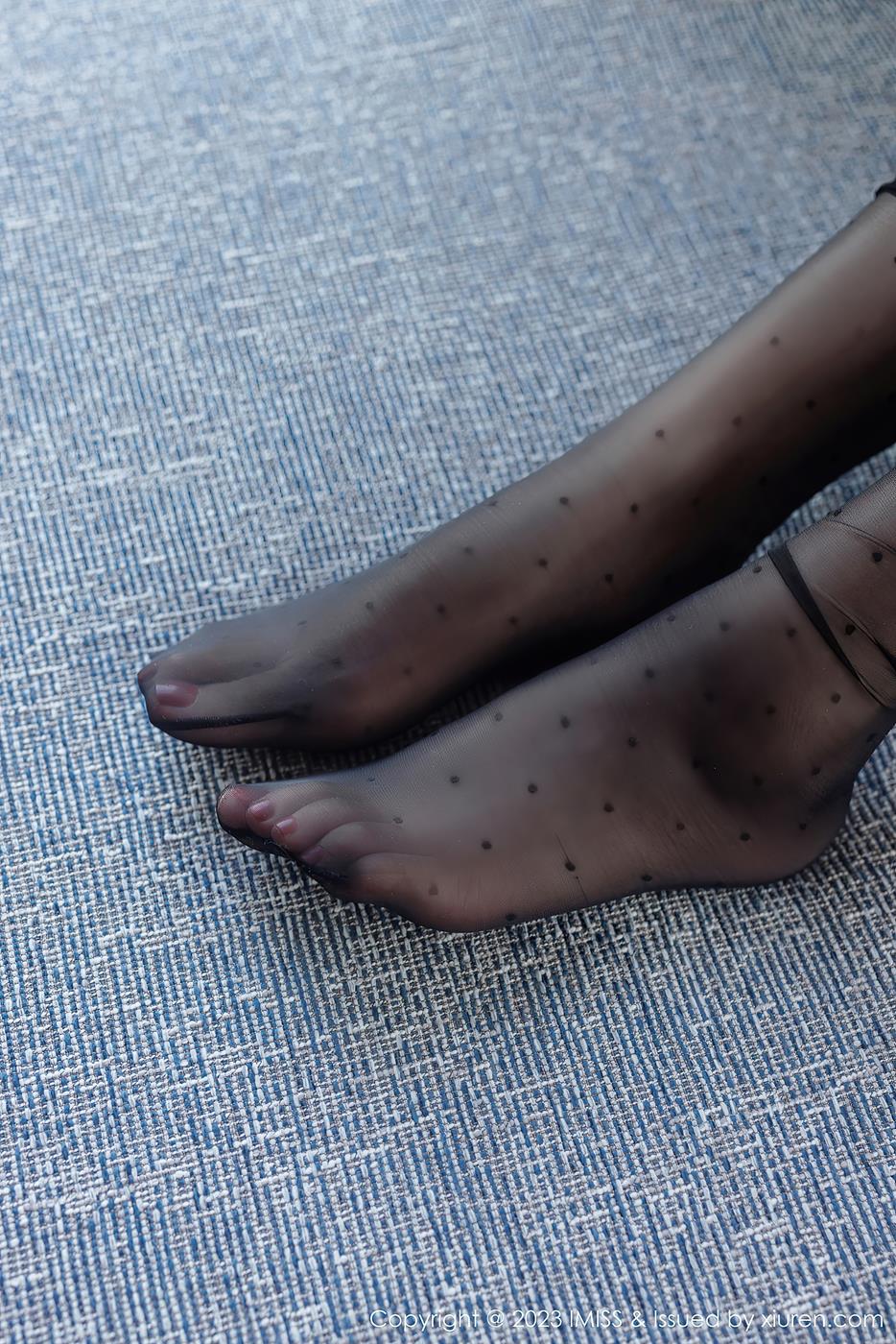 图片[17]-[IMISS爱蜜社] 2023.08.15 VOL.742 LindaLinda 黑丝美腿[29P] – 速更版-美库