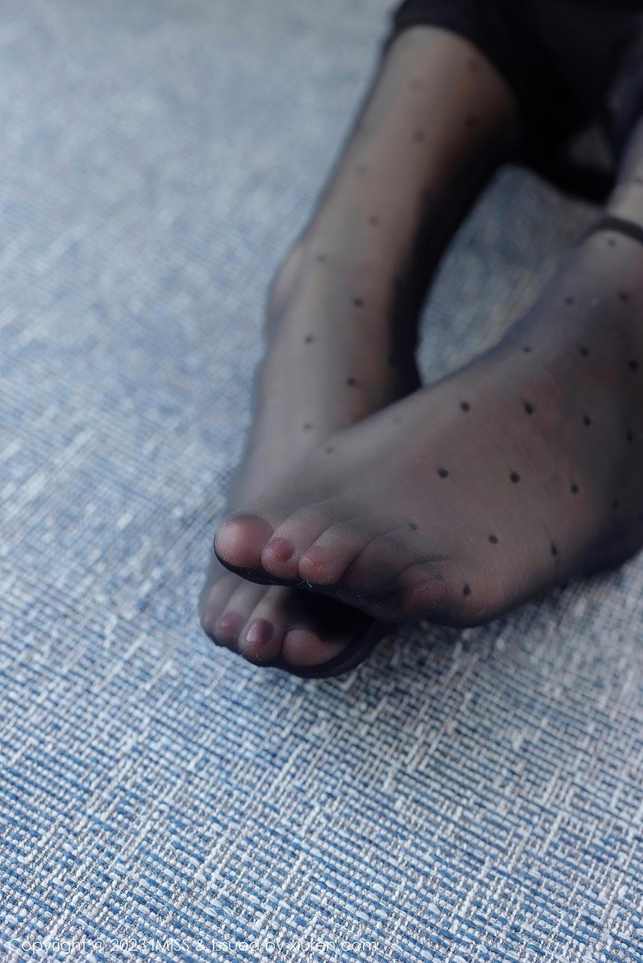 图片[18]-[IMISS爱蜜社] 2023.08.15 VOL.742 LindaLinda 黑丝美腿[29P] – 速更版-美库