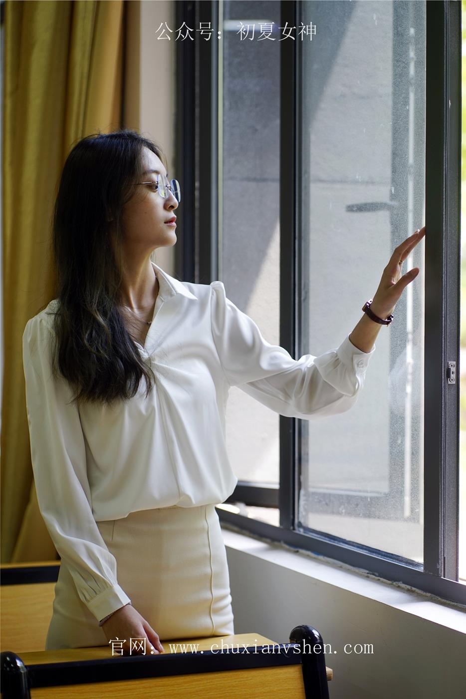 图片[21]-初夏女神 NO.029 依依 邻家女孩-实习篇[190P] – 速更版-美库