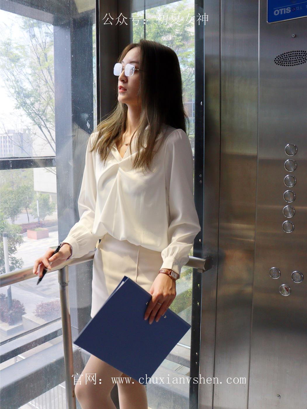 图片[86]-初夏女神 NO.029 依依 邻家女孩-实习篇[190P] – 速更版-美库