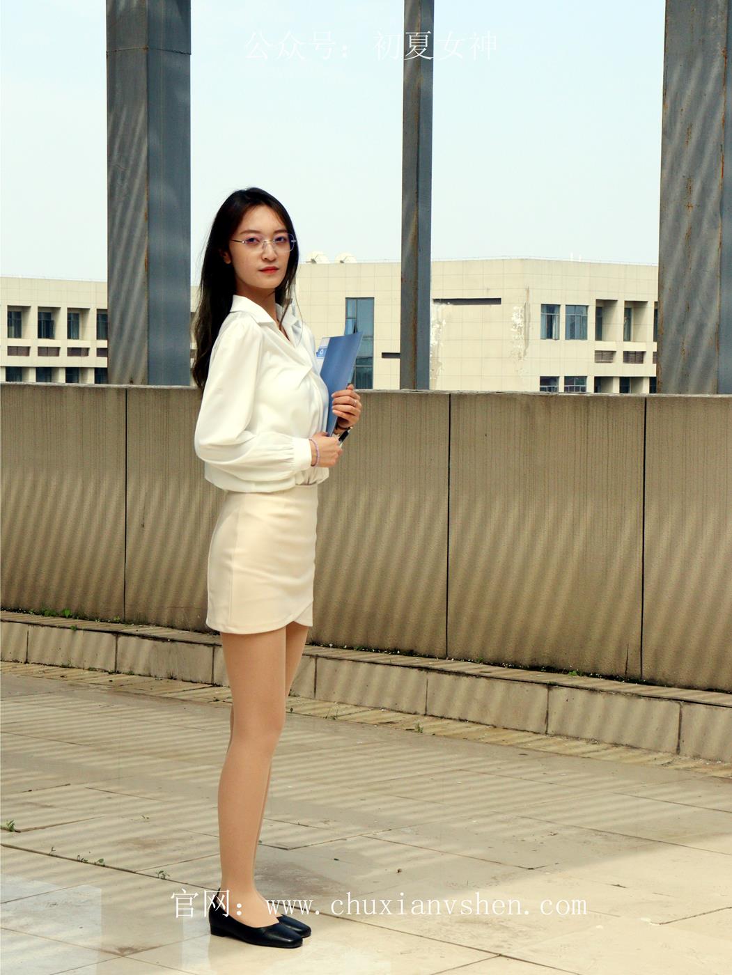 图片[98]-初夏女神 NO.029 依依 邻家女孩-实习篇[190P] – 速更版-美库