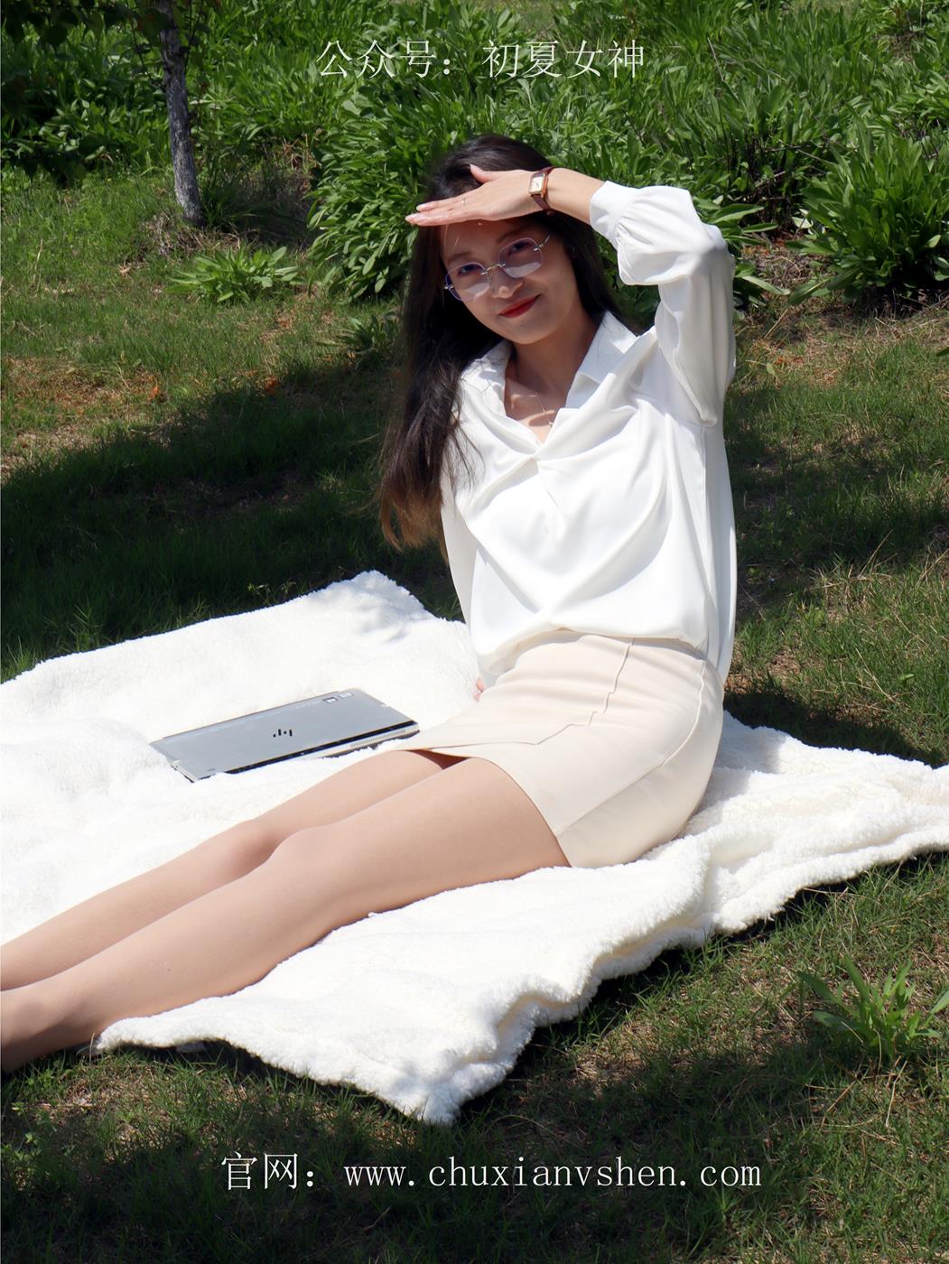 图片[106]-初夏女神 NO.029 依依 邻家女孩-实习篇[190P] – 速更版-美库