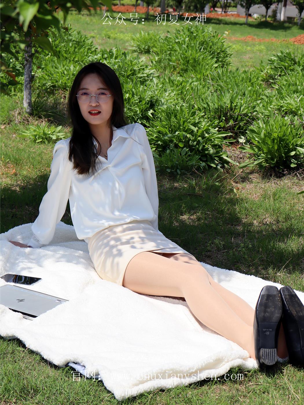 图片[111]-初夏女神 NO.029 依依 邻家女孩-实习篇[190P] – 速更版-美库