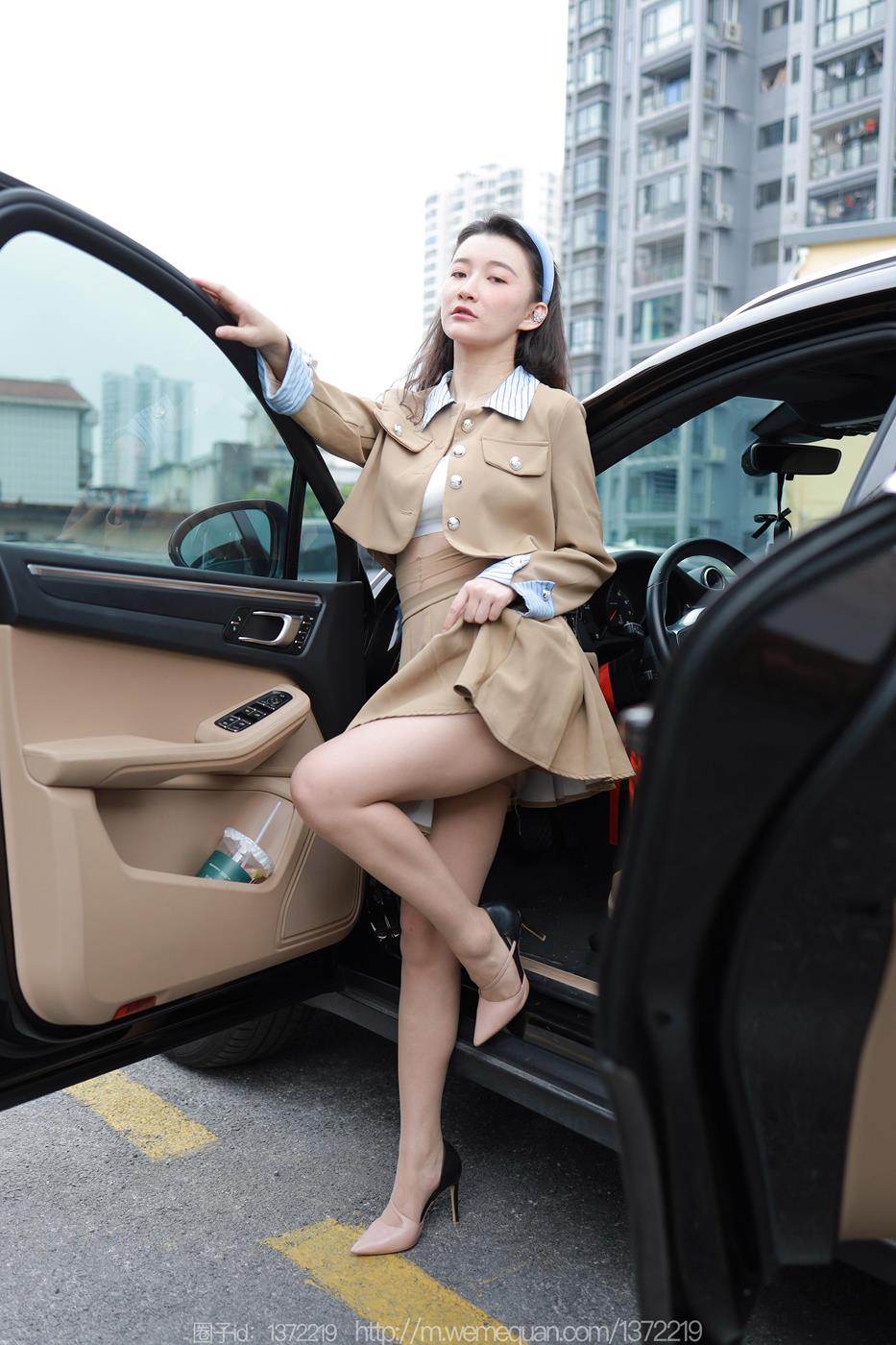 图片[50]-[IESS异思趣向] 2023.04.07 丝享家1414：秋秋《好久不见》[76P] – 速更版-美库