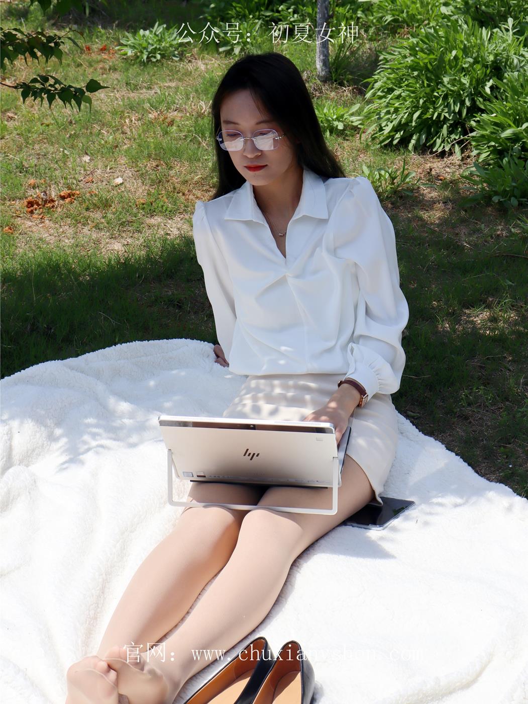 图片[129]-初夏女神 NO.029 依依 邻家女孩-实习篇[190P] – 速更版-美库