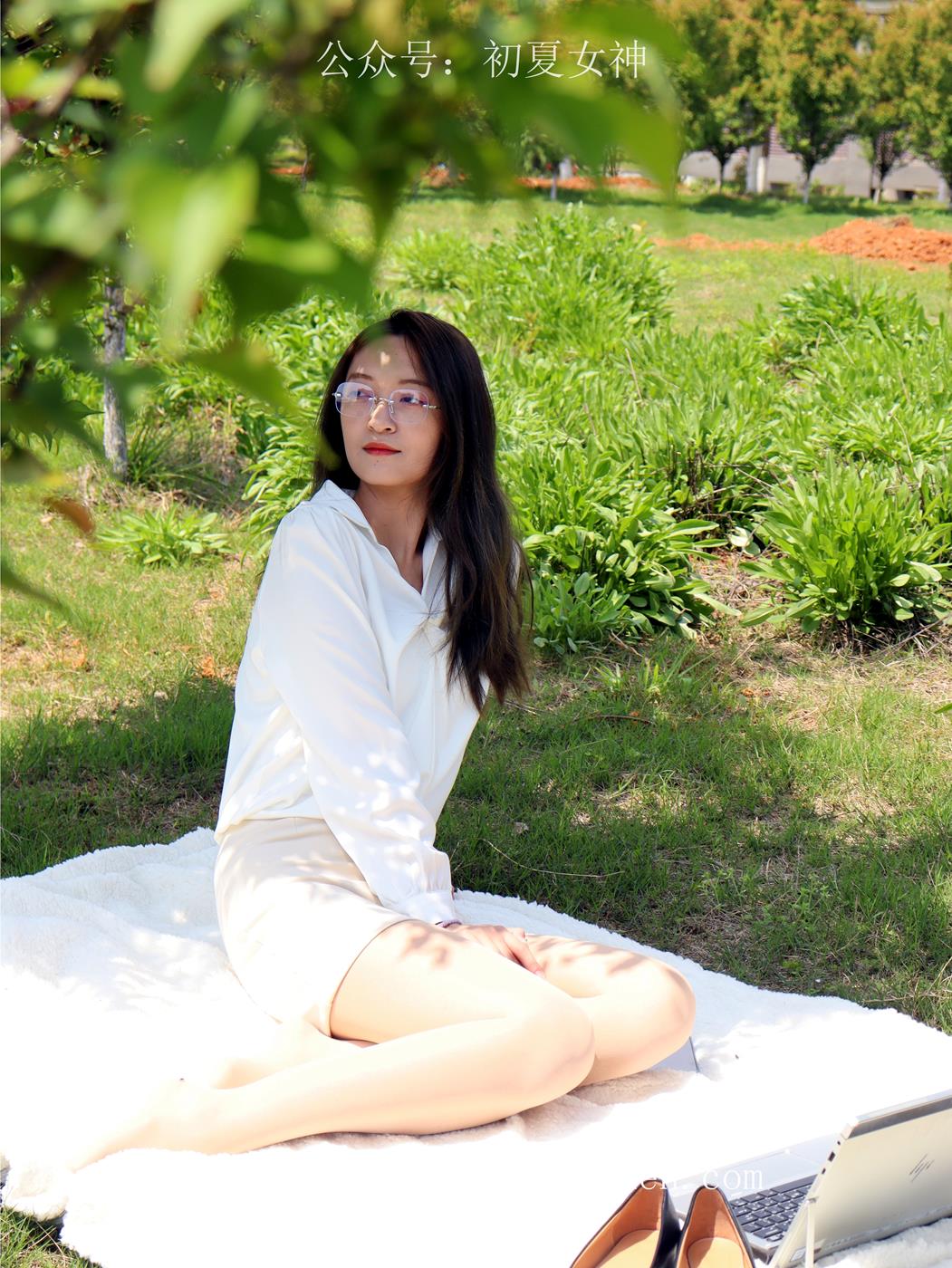 图片[144]-初夏女神 NO.029 依依 邻家女孩-实习篇[190P] – 速更版-美库