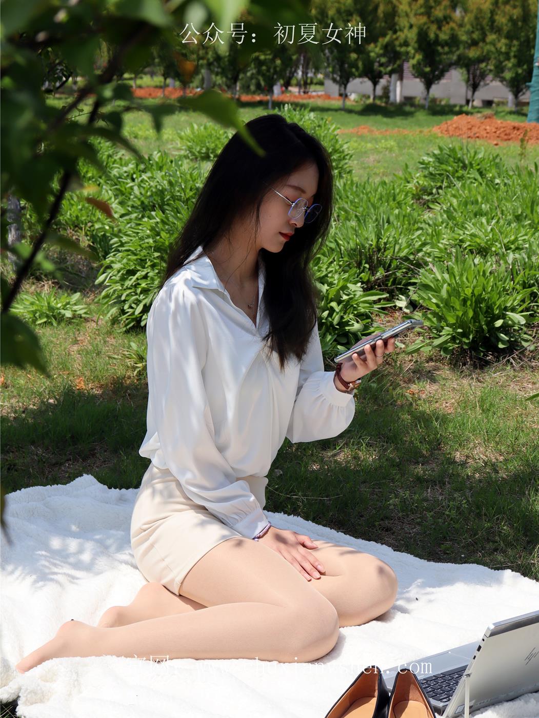 图片[147]-初夏女神 NO.029 依依 邻家女孩-实习篇[190P] – 速更版-美库