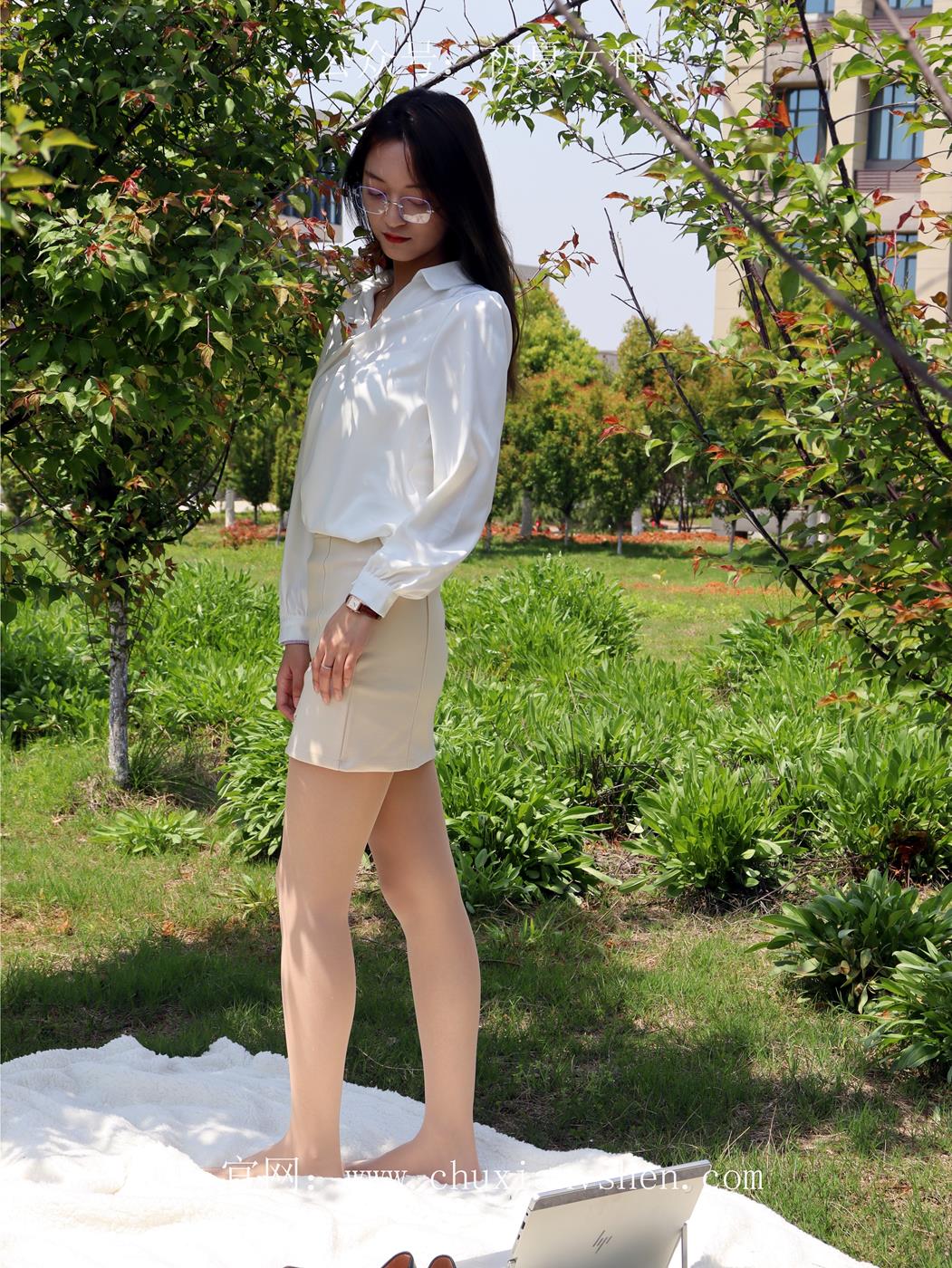 图片[152]-初夏女神 NO.029 依依 邻家女孩-实习篇[190P] – 速更版-美库