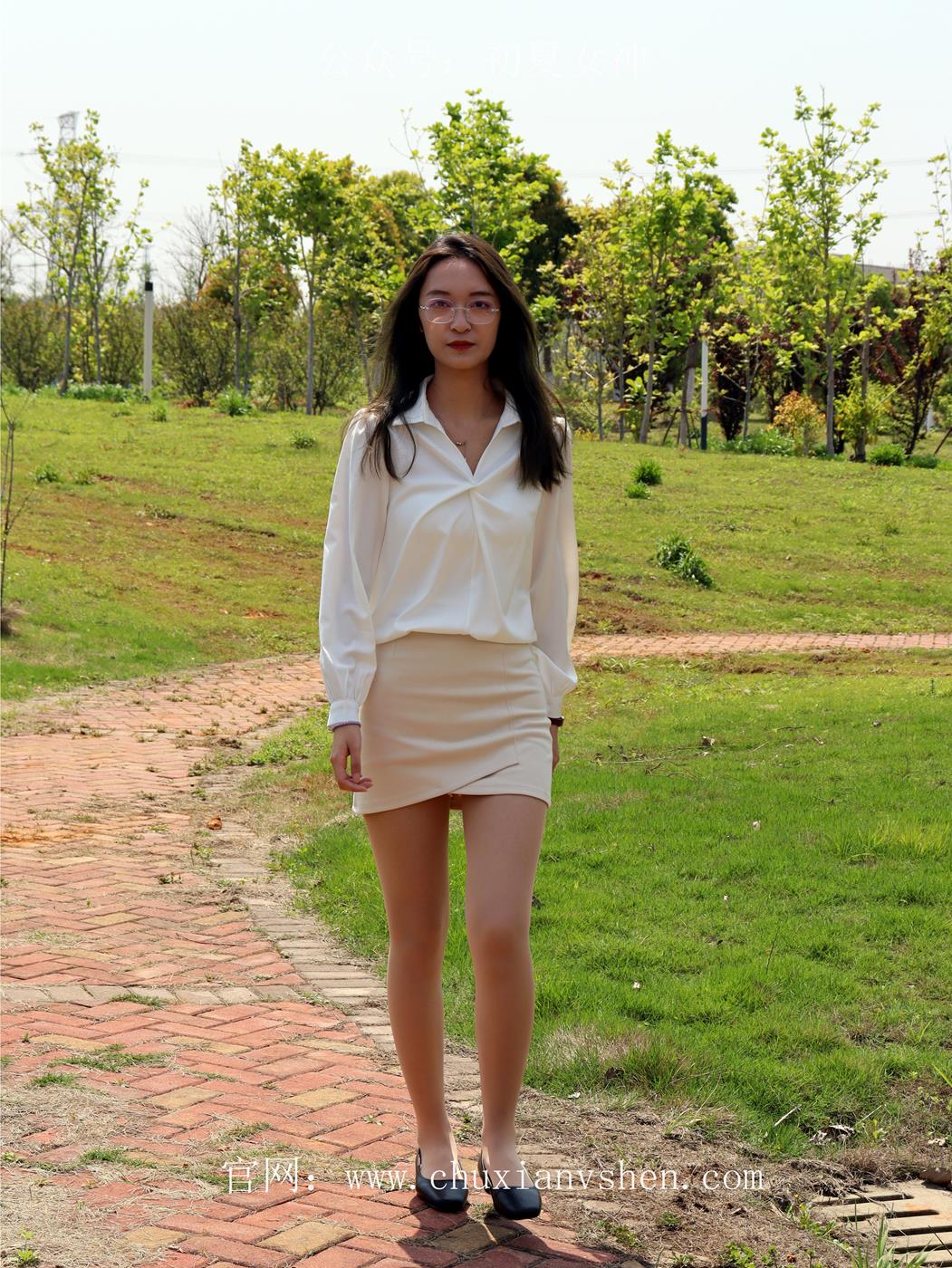 图片[172]-初夏女神 NO.029 依依 邻家女孩-实习篇[190P] – 速更版-美库