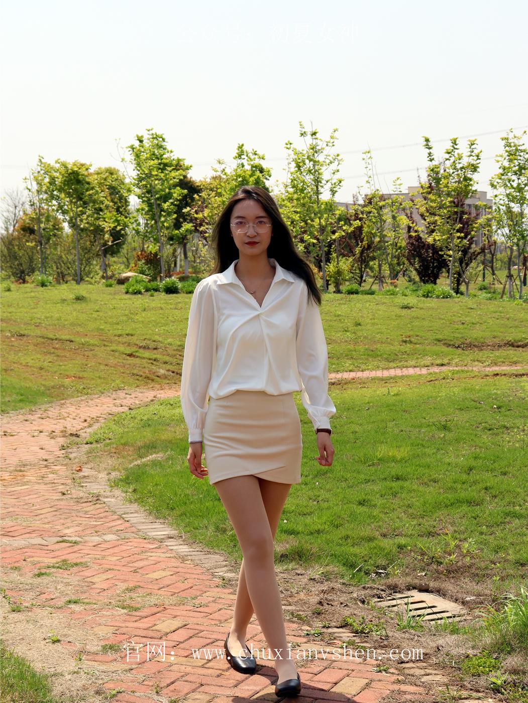 图片[174]-初夏女神 NO.029 依依 邻家女孩-实习篇[190P] – 速更版-美库