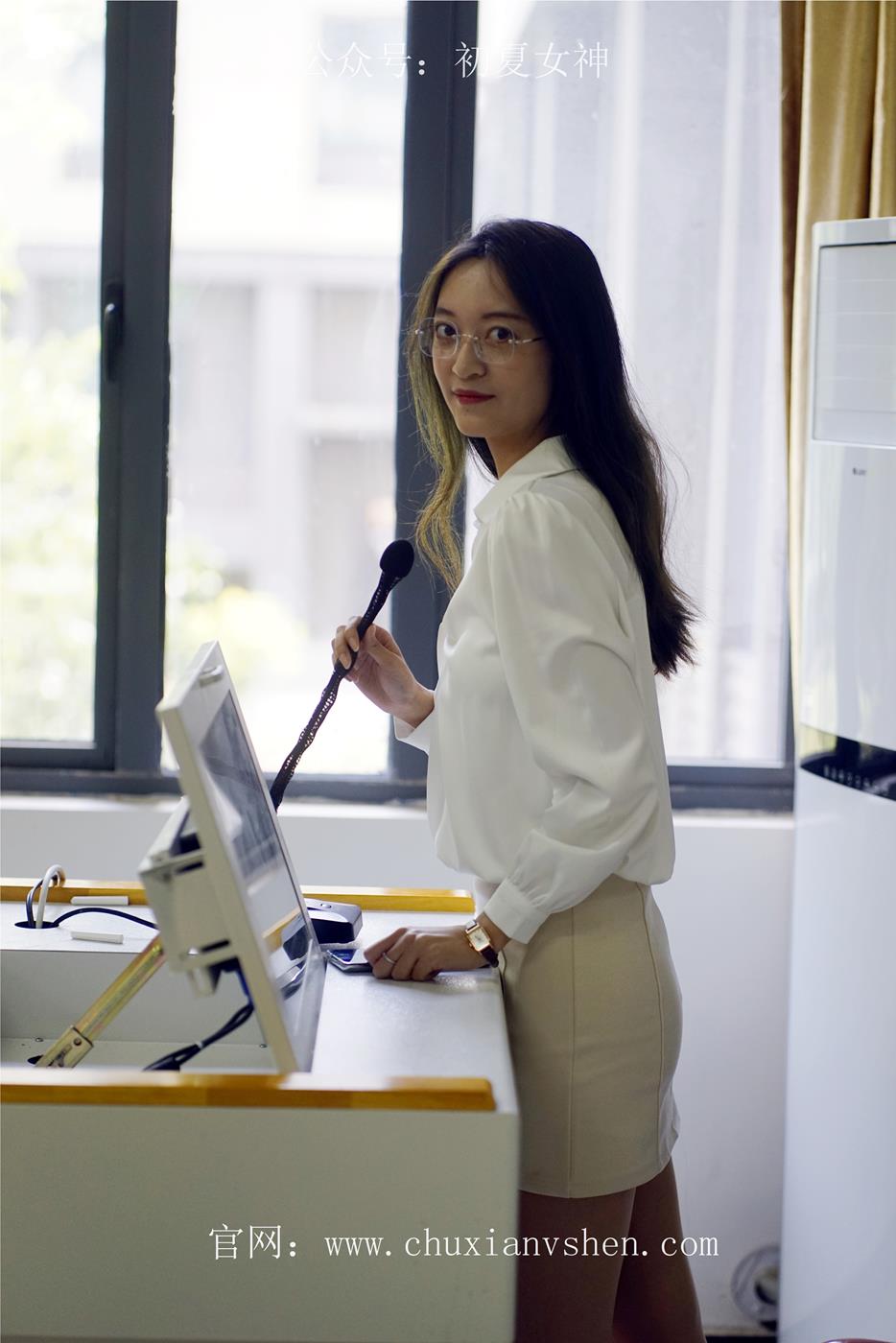 图片[183]-初夏女神 NO.029 依依 邻家女孩-实习篇[190P] – 速更版-美库