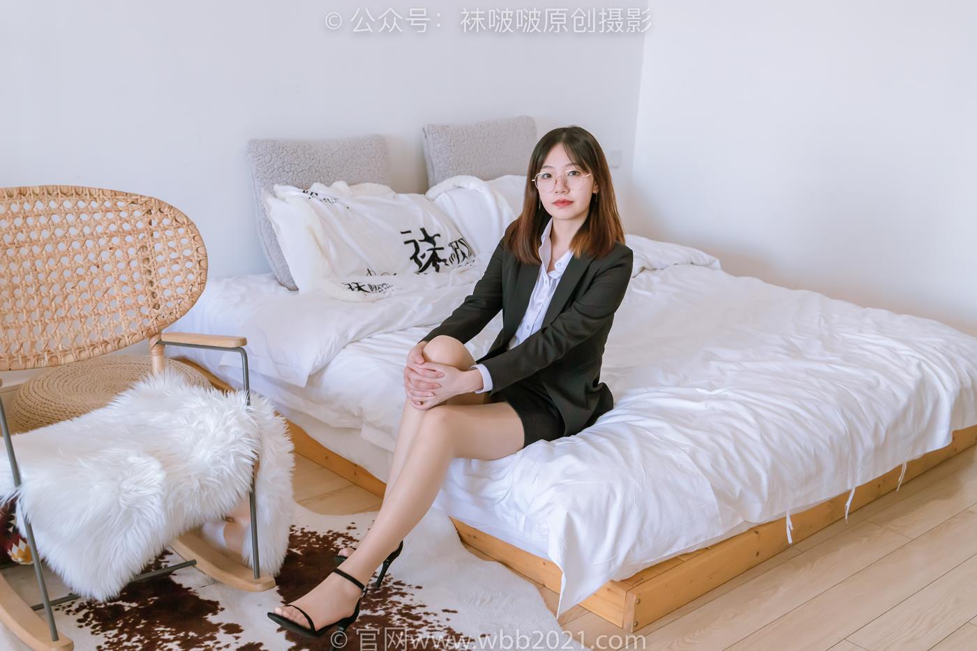 图片[11]-[BoBoSocks袜啵啵]NO.267 小甜豆-高跟鞋、油亮肉丝、ol制服[130P] – 速更版-美库