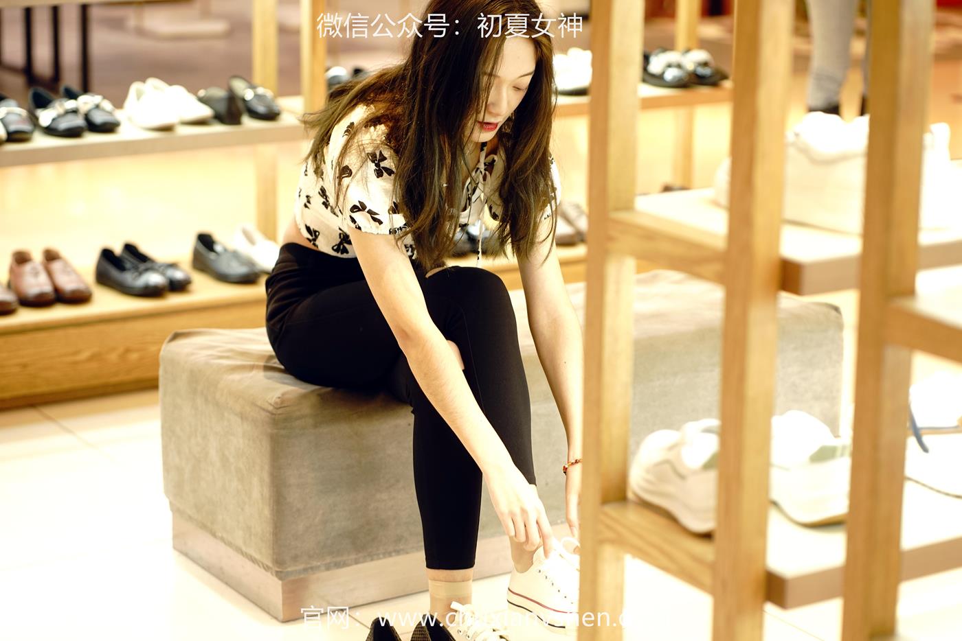 图片[21]-初夏女神 NO.030 依依 邻家女孩-商场篇[88P] – 速更版-美库