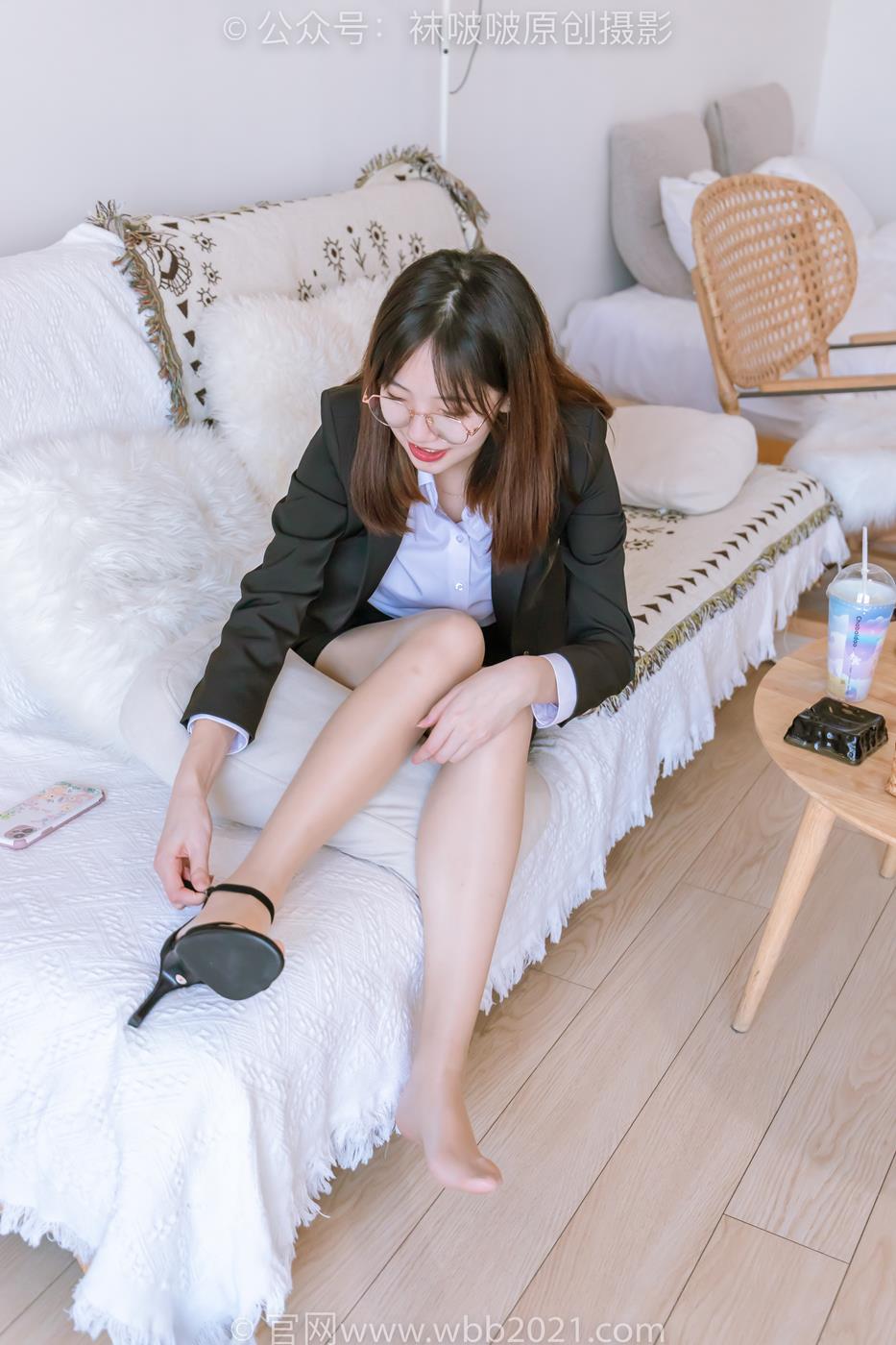 图片[43]-[BoBoSocks袜啵啵]NO.267 小甜豆-高跟鞋、油亮肉丝、ol制服[130P] – 速更版-美库