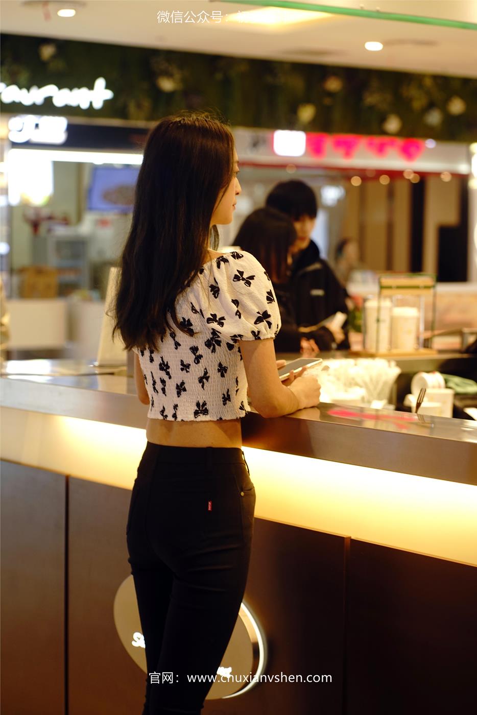 图片[59]-初夏女神 NO.030 依依 邻家女孩-商场篇[88P] – 速更版-美库