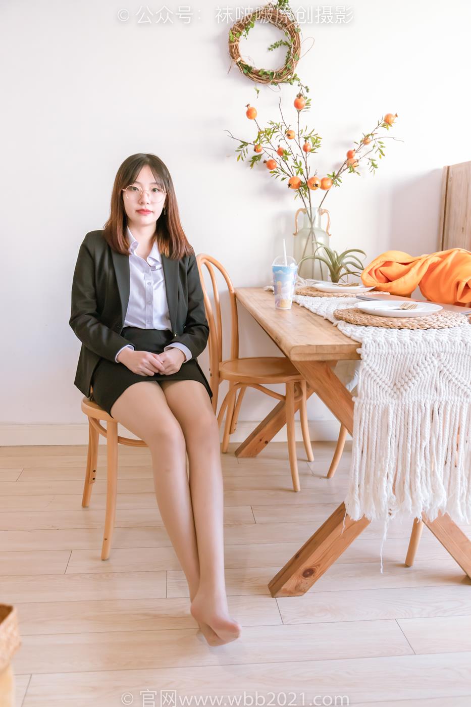 图片[54]-[BoBoSocks袜啵啵]NO.267 小甜豆-高跟鞋、油亮肉丝、ol制服[130P] – 速更版-美库