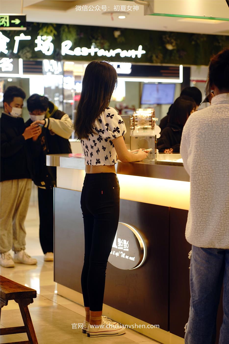 图片[61]-初夏女神 NO.030 依依 邻家女孩-商场篇[88P] – 速更版-美库