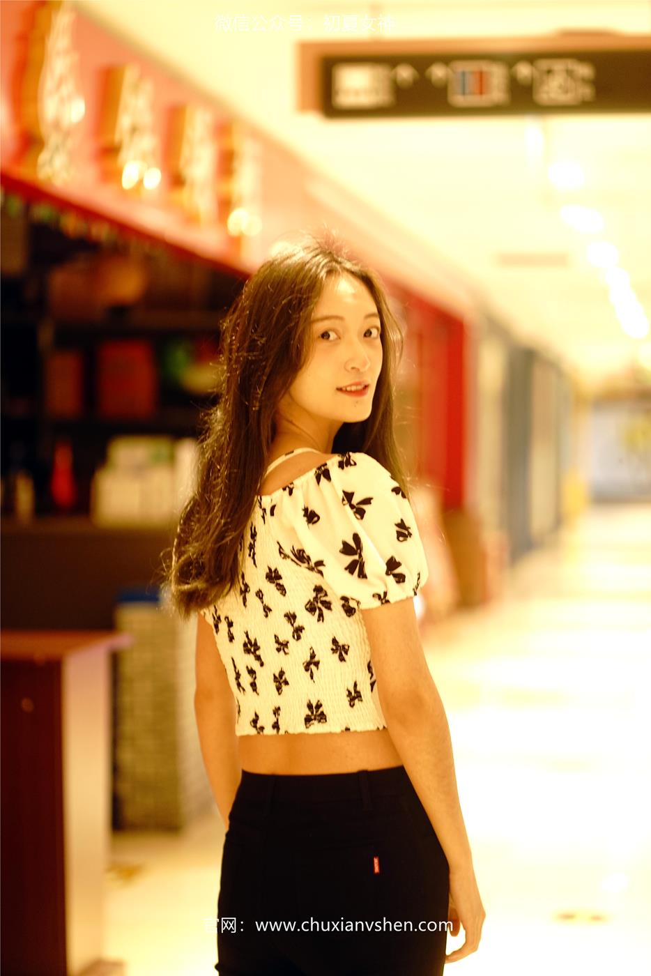 图片[73]-初夏女神 NO.030 依依 邻家女孩-商场篇[88P] – 速更版-美库