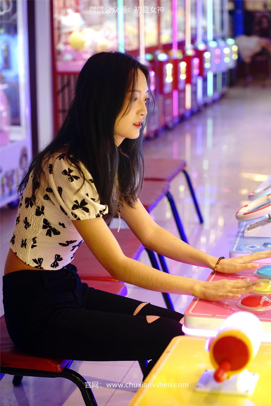 图片[79]-初夏女神 NO.030 依依 邻家女孩-商场篇[88P] – 速更版-美库