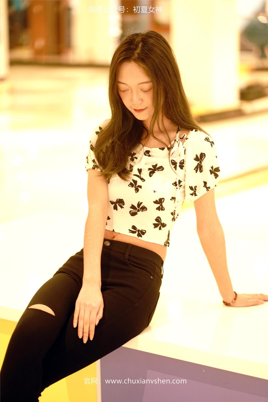 图片[85]-初夏女神 NO.030 依依 邻家女孩-商场篇[88P] – 速更版-美库