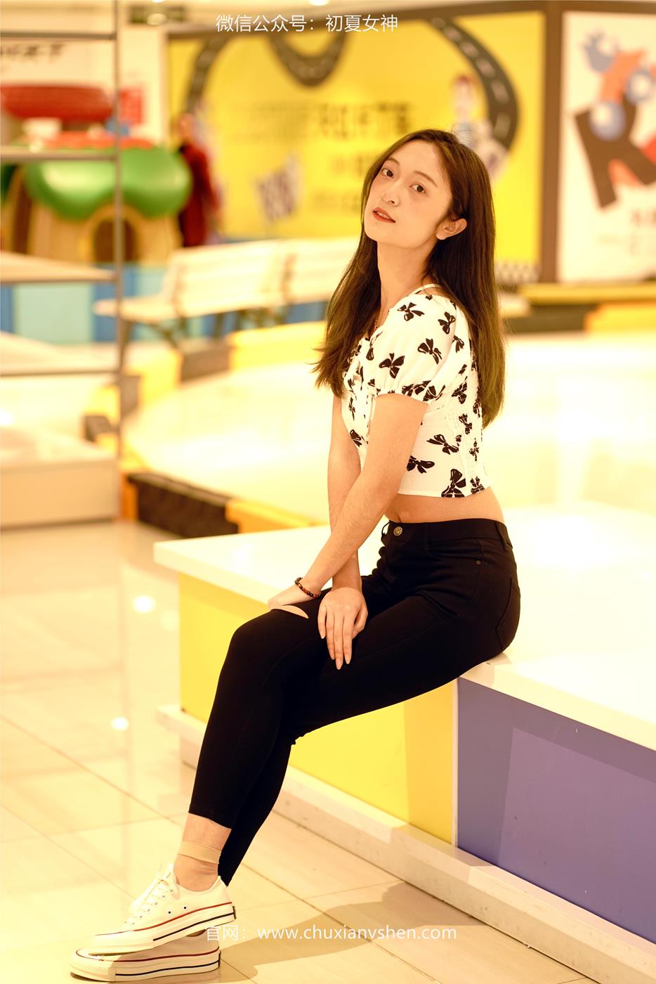 图片[89]-初夏女神 NO.030 依依 邻家女孩-商场篇[88P] – 速更版-美库