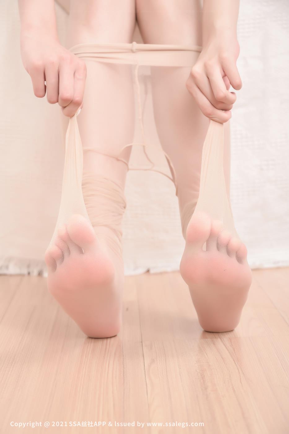 图片[83]-[SSA丝社]超清写真 NO.771 模特琦琦的肉丝袜玉足（下）[116P] – 速更版-美库