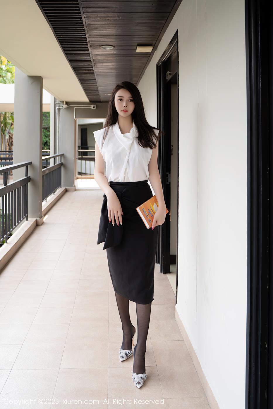 图片[38]-[Xiuren秀人网]2023.08.23 NO.7270 summer宝宝 去趟办公室吧？[50+1P] – 速更版-美库