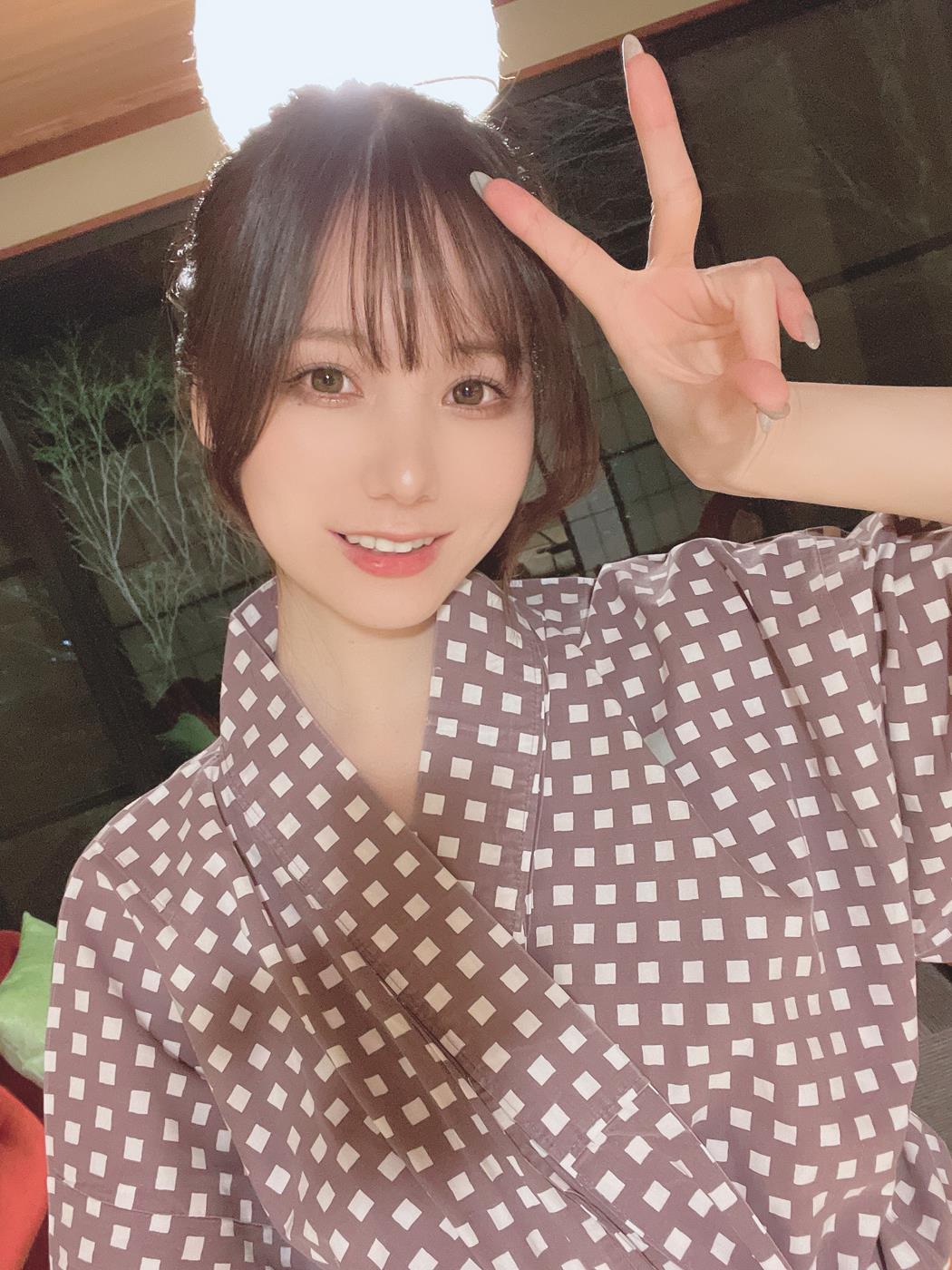 图片[33]-网紅Coser@.けん研(けんけん) Fantia-2022年1月合辑[96P] – 速更版-美库