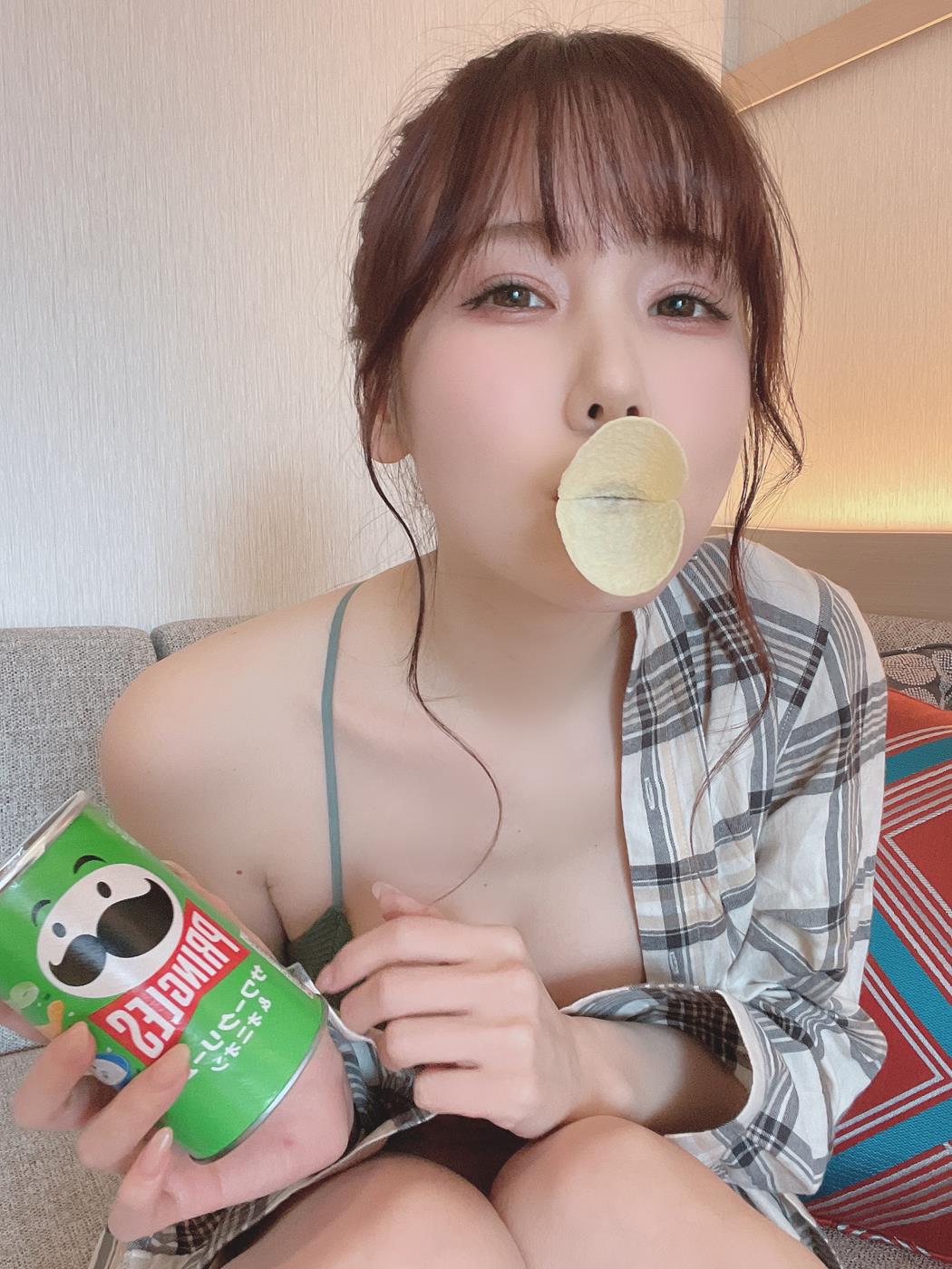 图片[89]-网紅Coser@.けん研(けんけん) Fantia-2022年2月合辑[96P] – 速更版-美库