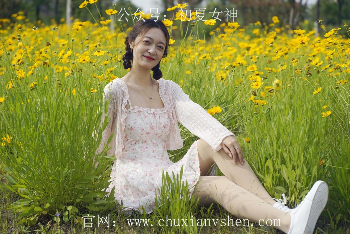 图片[10]-初夏女神 NO.032 依依 邻家女孩-风中少女[122P] – 速更版-美库