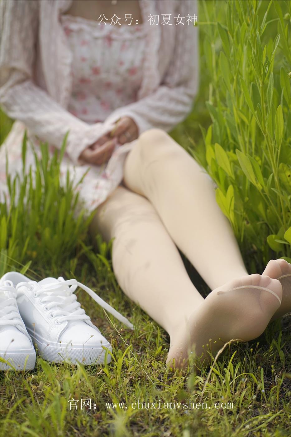 图片[29]-初夏女神 NO.032 依依 邻家女孩-风中少女[122P] – 速更版-美库