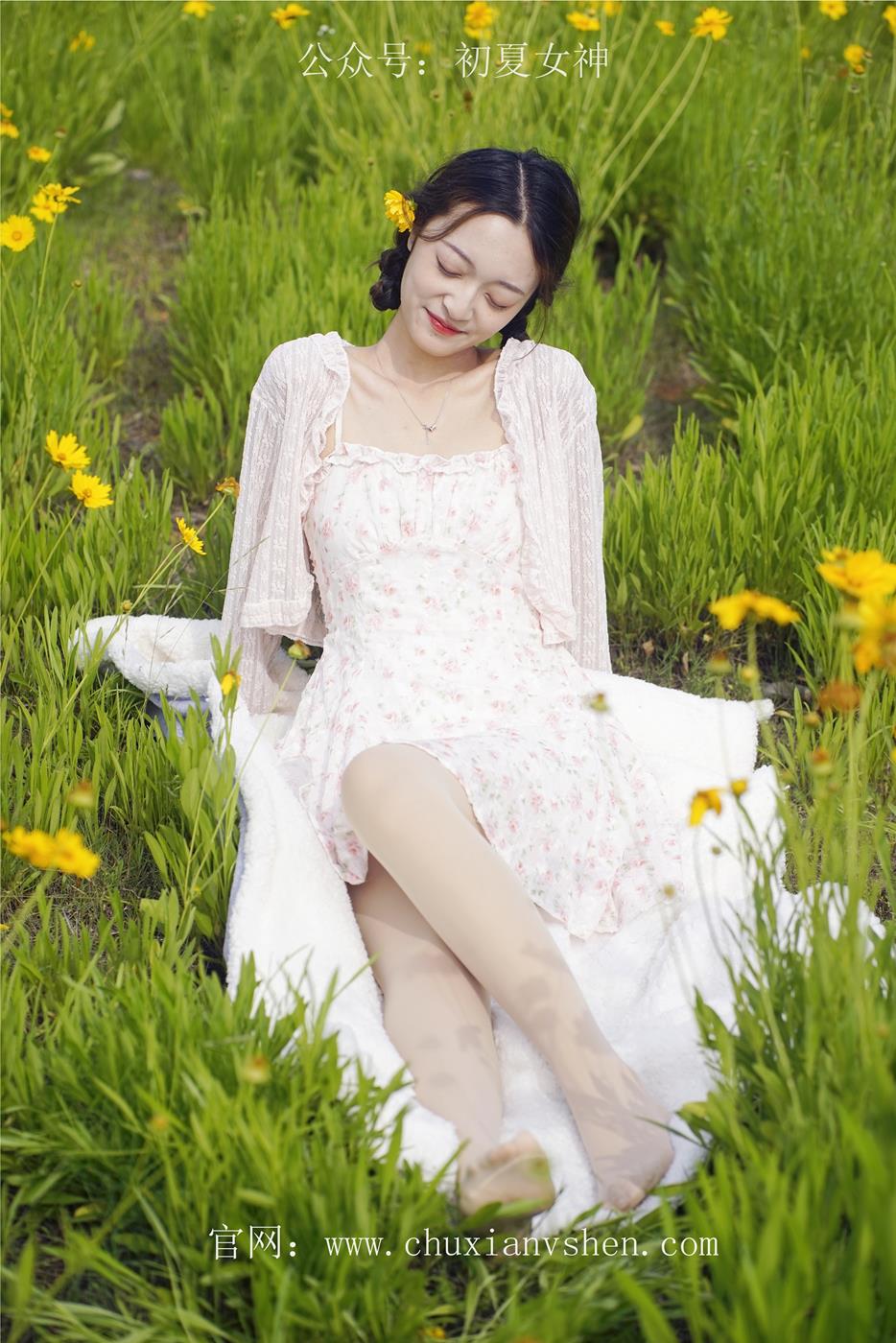 图片[43]-初夏女神 NO.032 依依 邻家女孩-风中少女[122P] – 速更版-美库