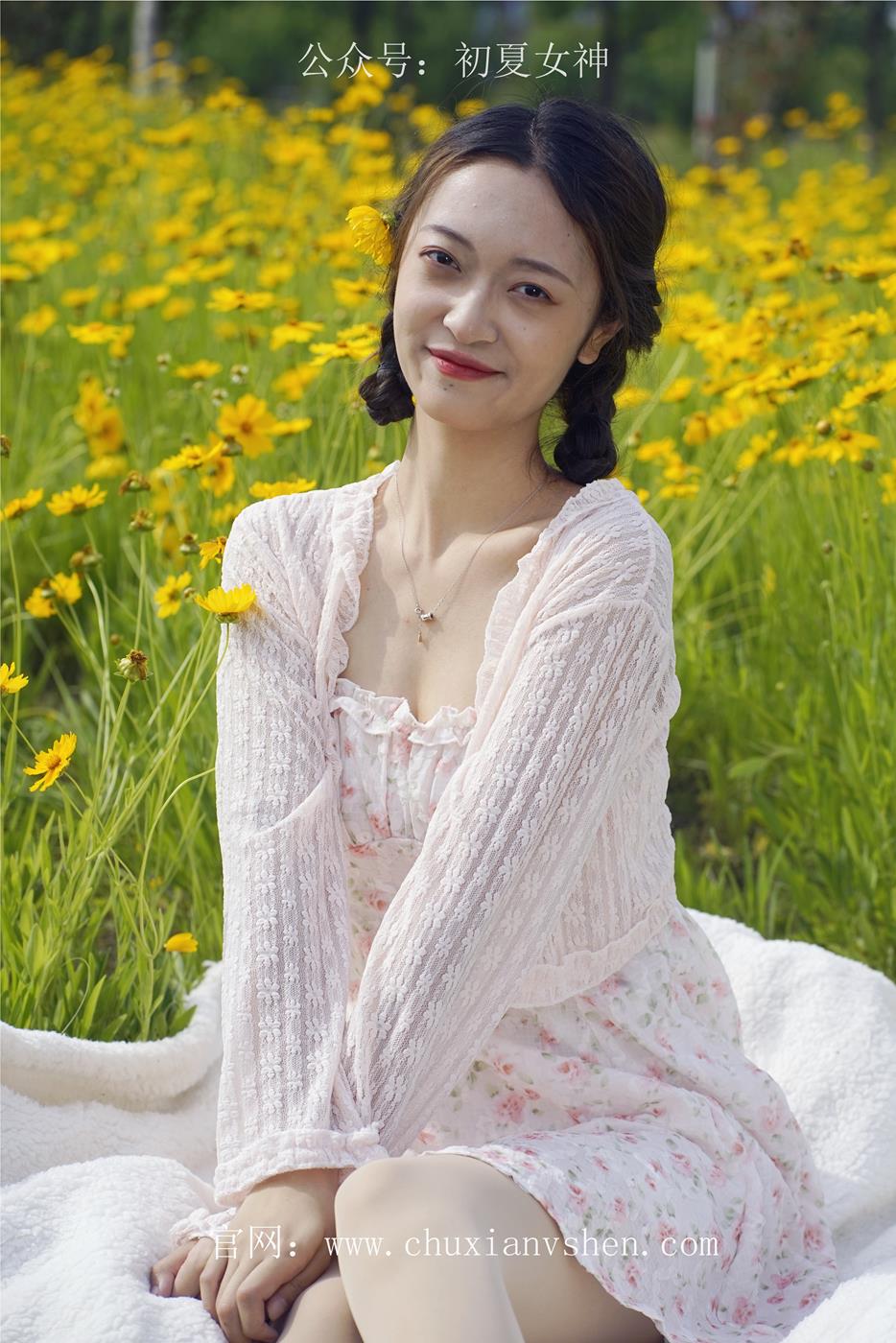 图片[49]-初夏女神 NO.032 依依 邻家女孩-风中少女[122P] – 速更版-美库