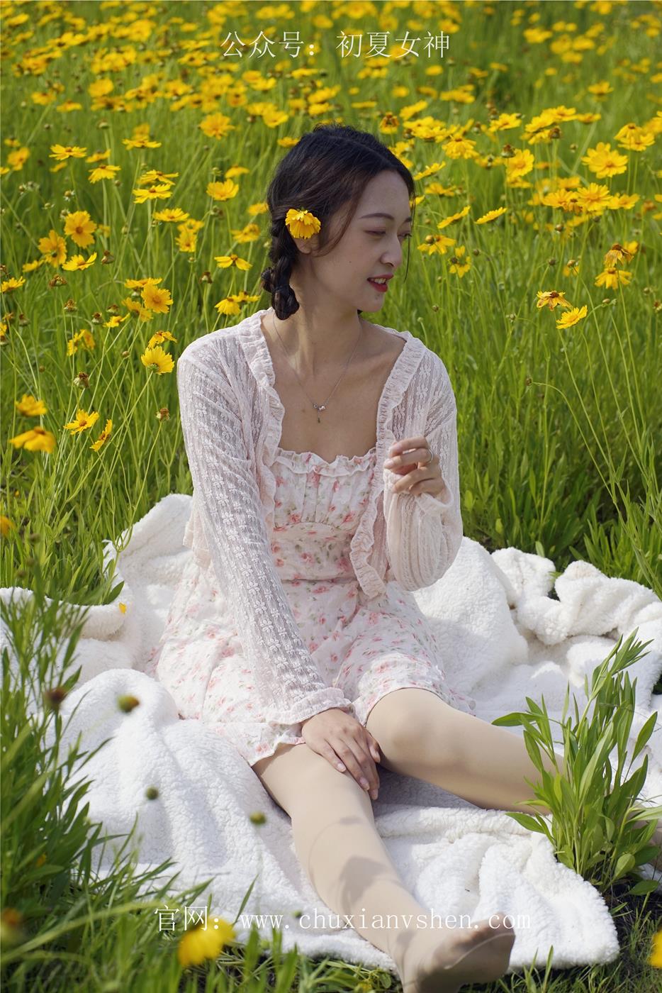 图片[50]-初夏女神 NO.032 依依 邻家女孩-风中少女[122P] – 速更版-美库