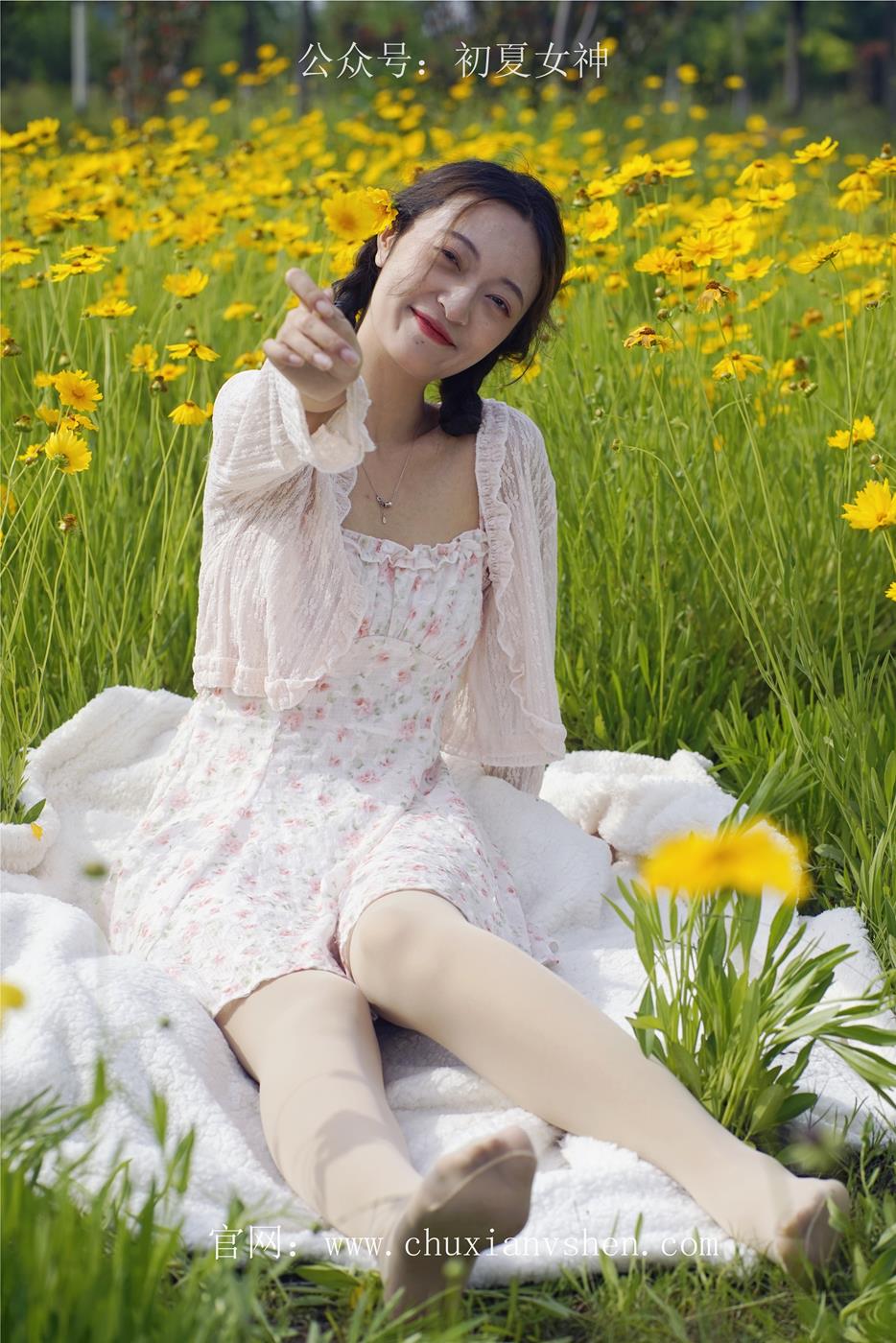 图片[52]-初夏女神 NO.032 依依 邻家女孩-风中少女[122P] – 速更版-美库