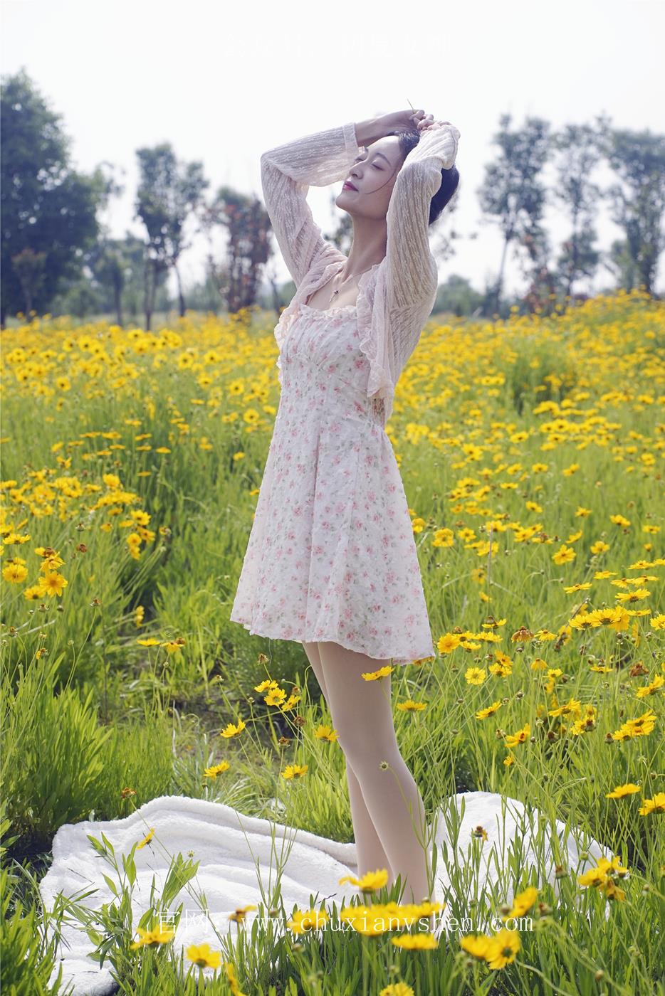 图片[59]-初夏女神 NO.032 依依 邻家女孩-风中少女[122P] – 速更版-美库