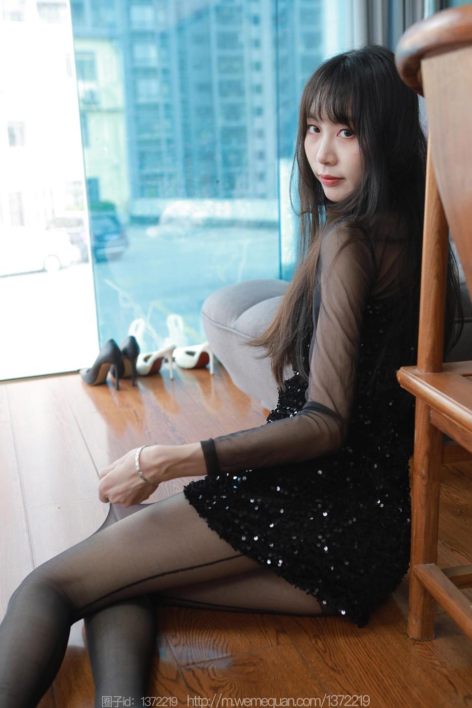 图片[57]-[IESS异思趣向] 2023.04.12 丝享家1419：团团《亮片嘿丝裙》[83P] – 速更版-美库