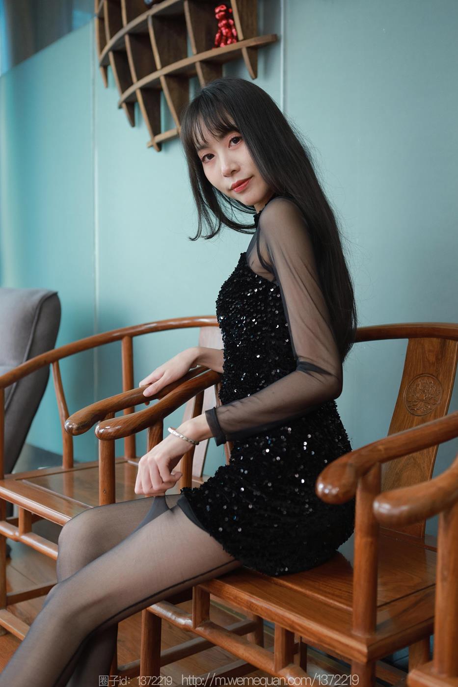 图片[61]-[IESS异思趣向] 2023.04.12 丝享家1419：团团《亮片嘿丝裙》[83P] – 速更版-美库