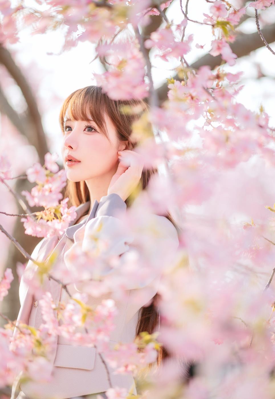 紫氯氯 - 樱花下的JK少女[18P] - 速更版-艺库