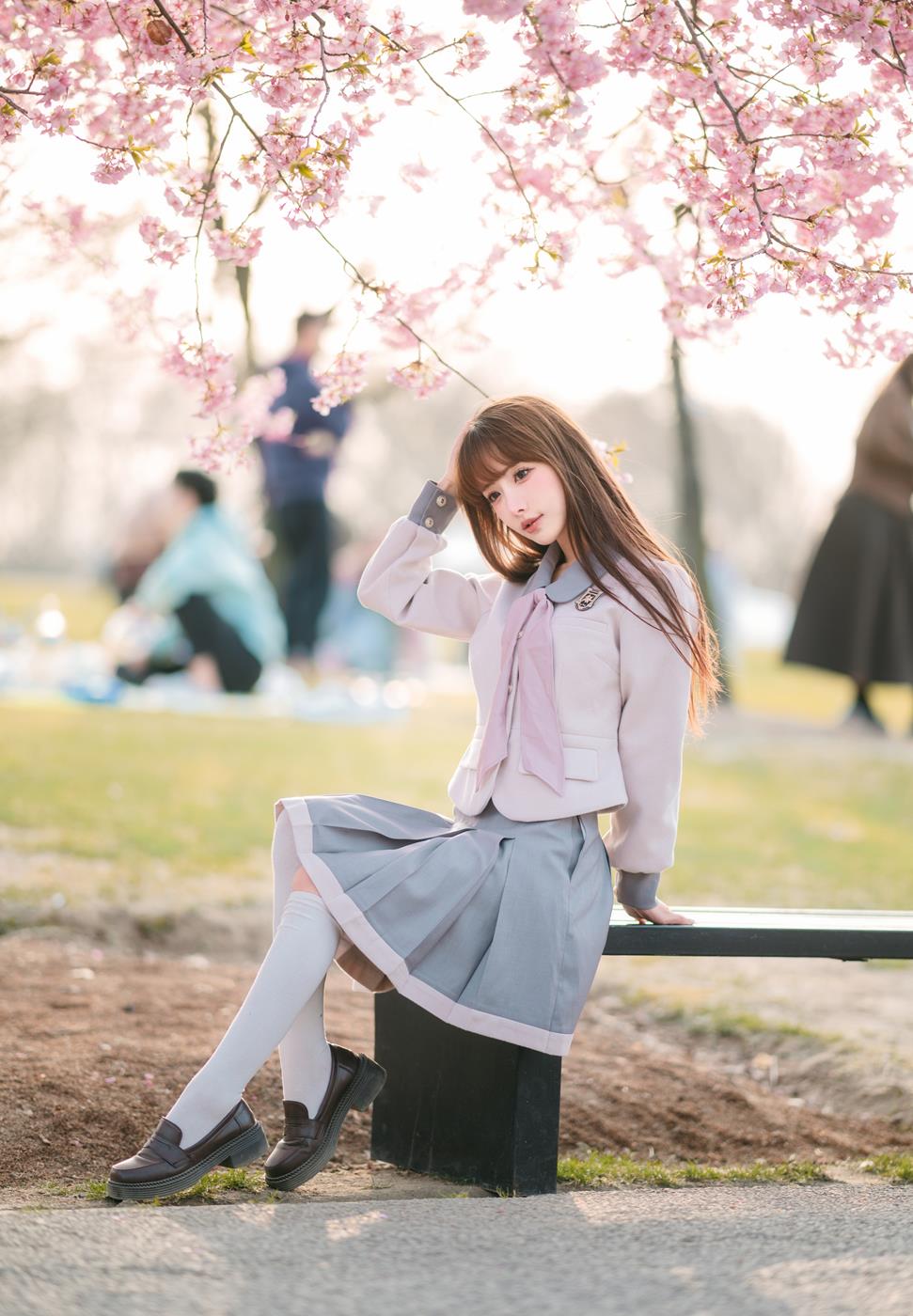 图片[12]-紫氯氯 – 樱花下的JK少女[18P] – 速更版-美库