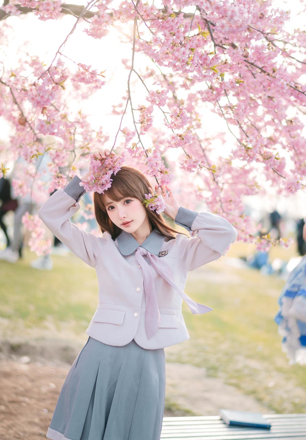 图片[16]-紫氯氯 – 樱花下的JK少女[18P] – 速更版-美库