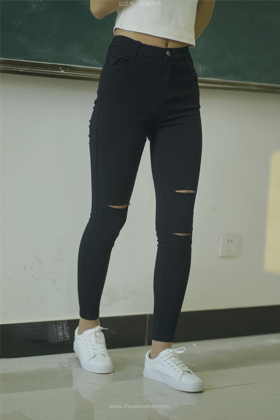 图片[17]-初夏女神 NO.033 依依 邻家女孩-毕业季[140P] – 速更版-美库