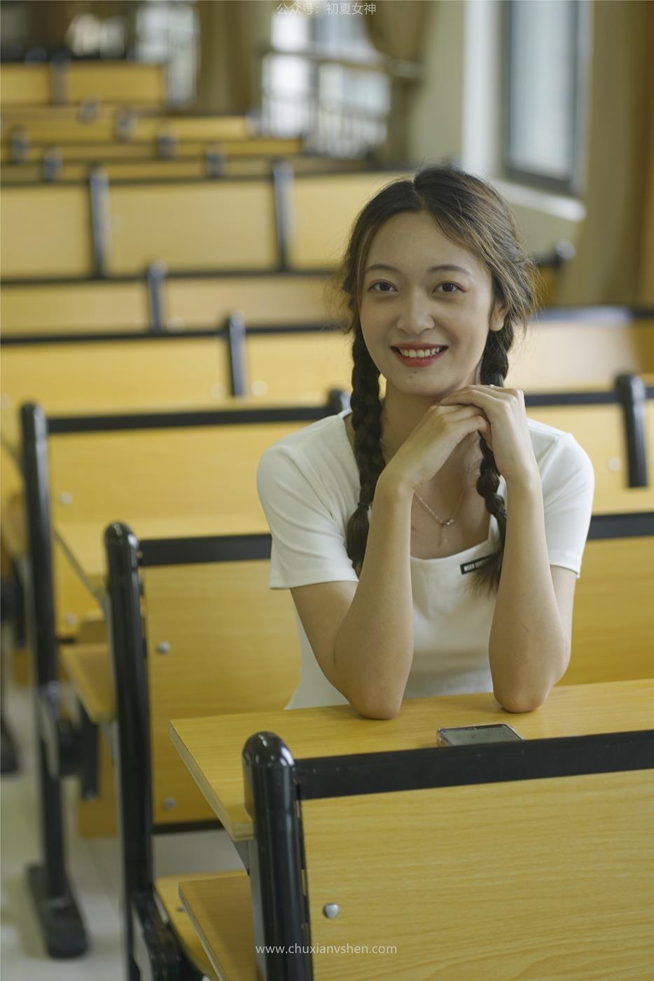 图片[23]-初夏女神 NO.033 依依 邻家女孩-毕业季[140P] – 速更版-美库