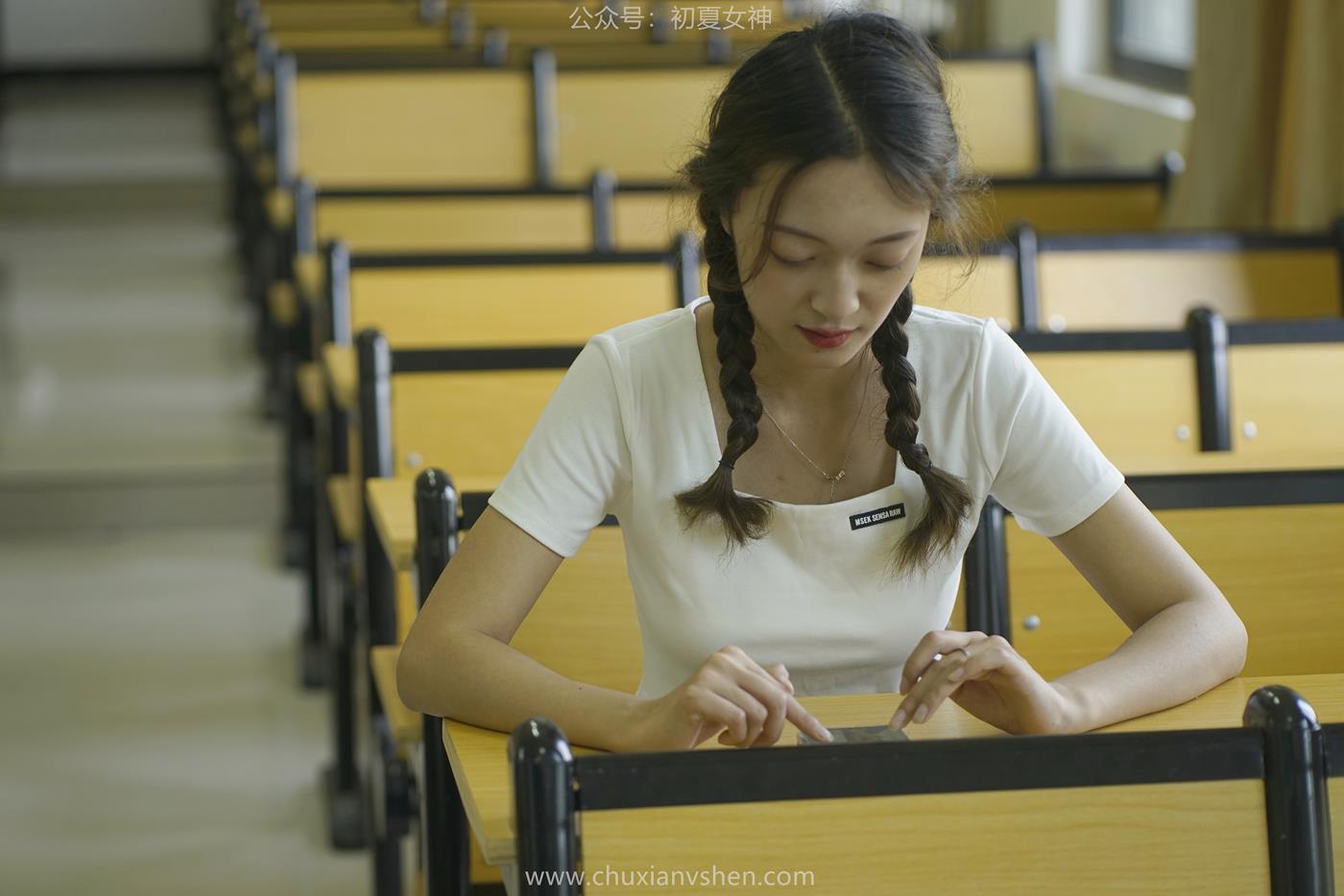 图片[29]-初夏女神 NO.033 依依 邻家女孩-毕业季[140P] – 速更版-美库