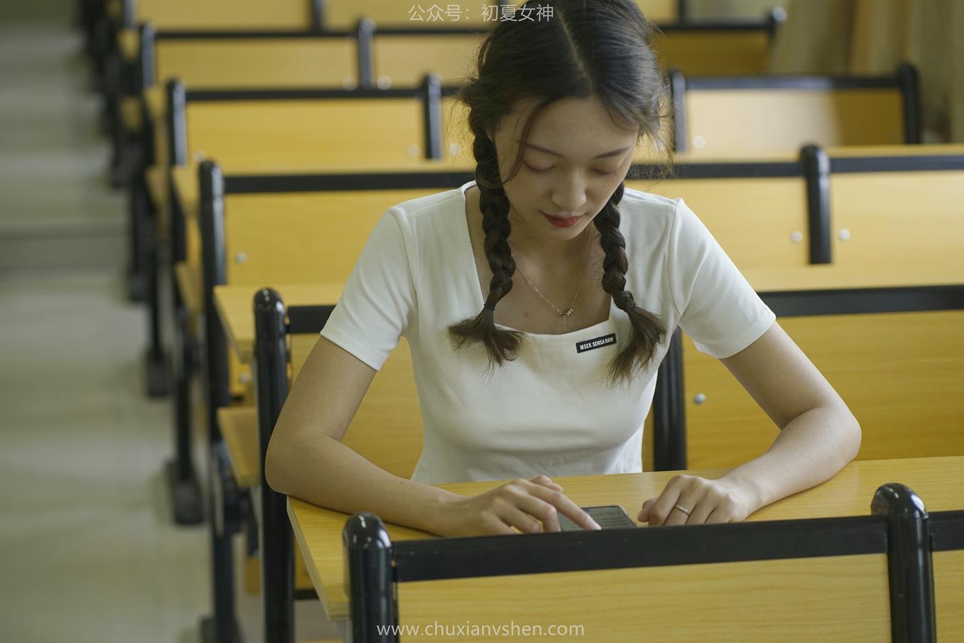 图片[30]-初夏女神 NO.033 依依 邻家女孩-毕业季[140P] – 速更版-美库