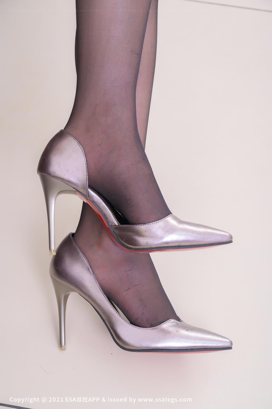 图片[13]-[SSA丝社]超清写真 NO.776 模特漫漫的黑丝袜美腿（上）[102P] – 速更版-美库