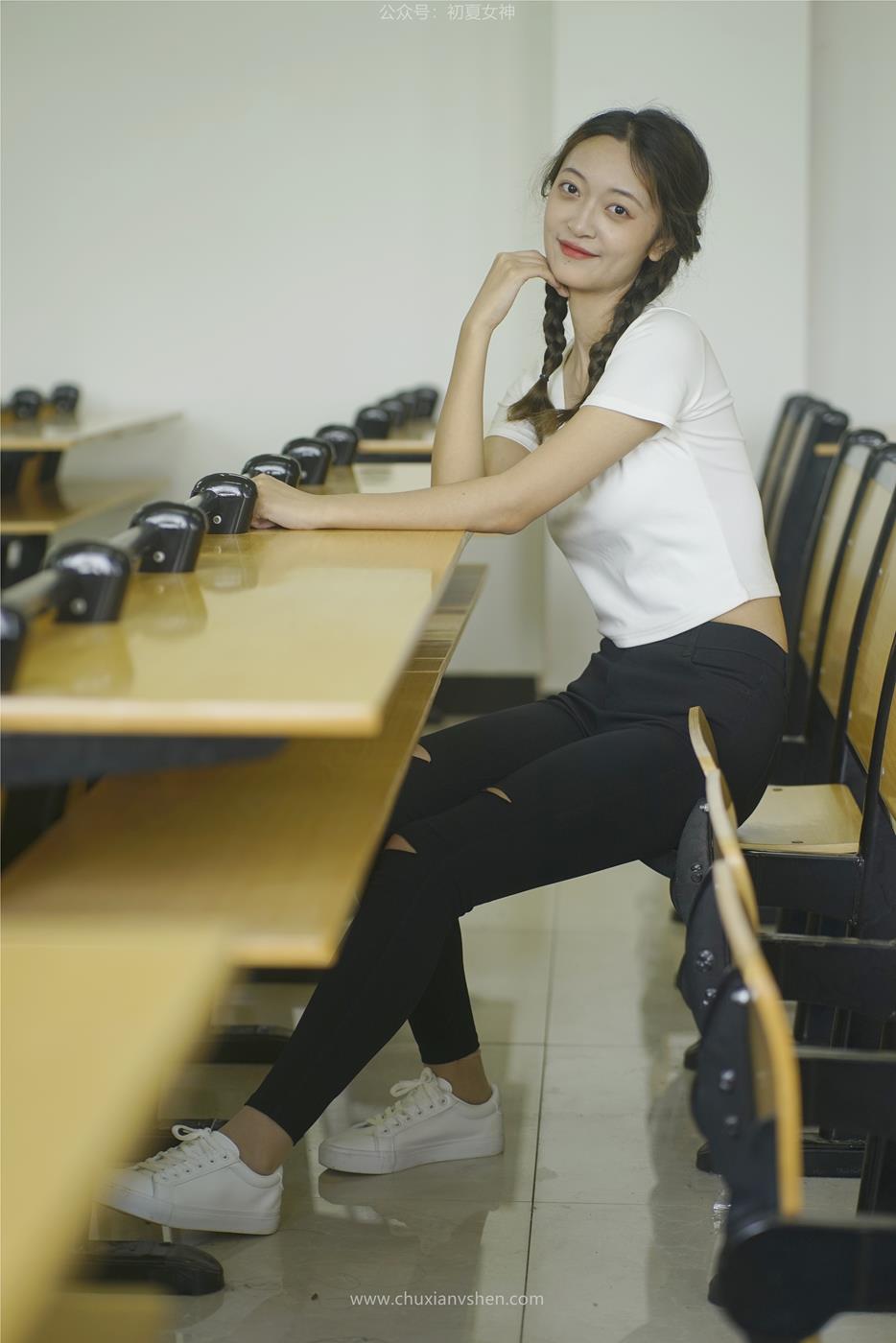 图片[43]-初夏女神 NO.033 依依 邻家女孩-毕业季[140P] – 速更版-美库